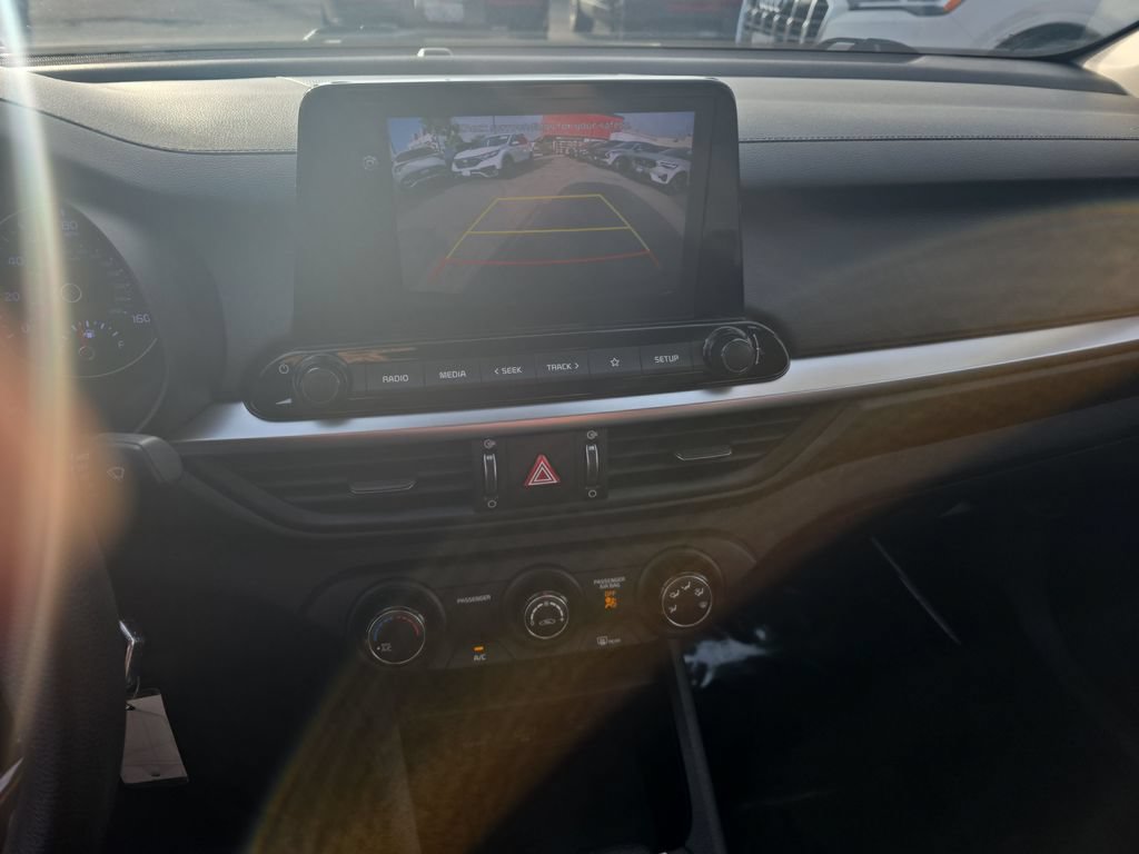 Used 2024 Kia Forte LXS FWD image 18