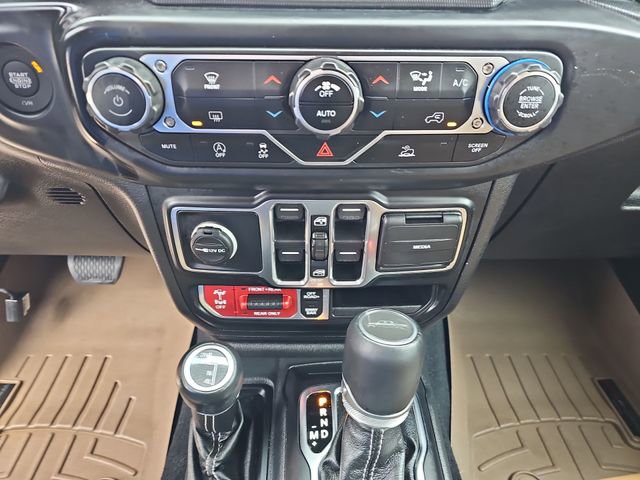 Used 2022 Jeep Gladiator Rubicon w/ Trailer Tow Package image 17