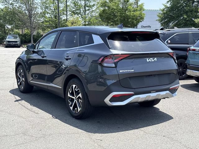 Used 2024 Kia Sportage EX FWD image 3