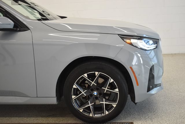 Used 2025 BMW X3 xDrive30i AWD/4WD image 13