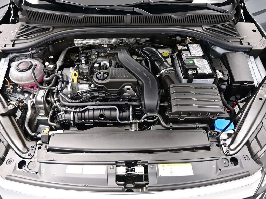 Used 2022 Volkswagen Jetta SE image 44