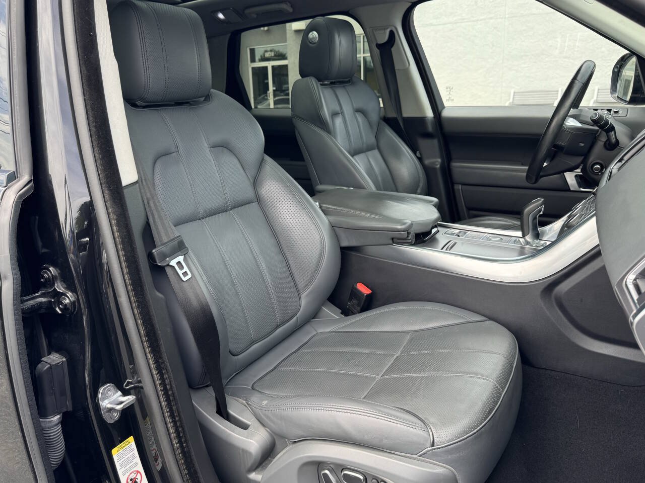 Used 2014 Land Rover Range Rover Sport HSE AWD/4WD image 10