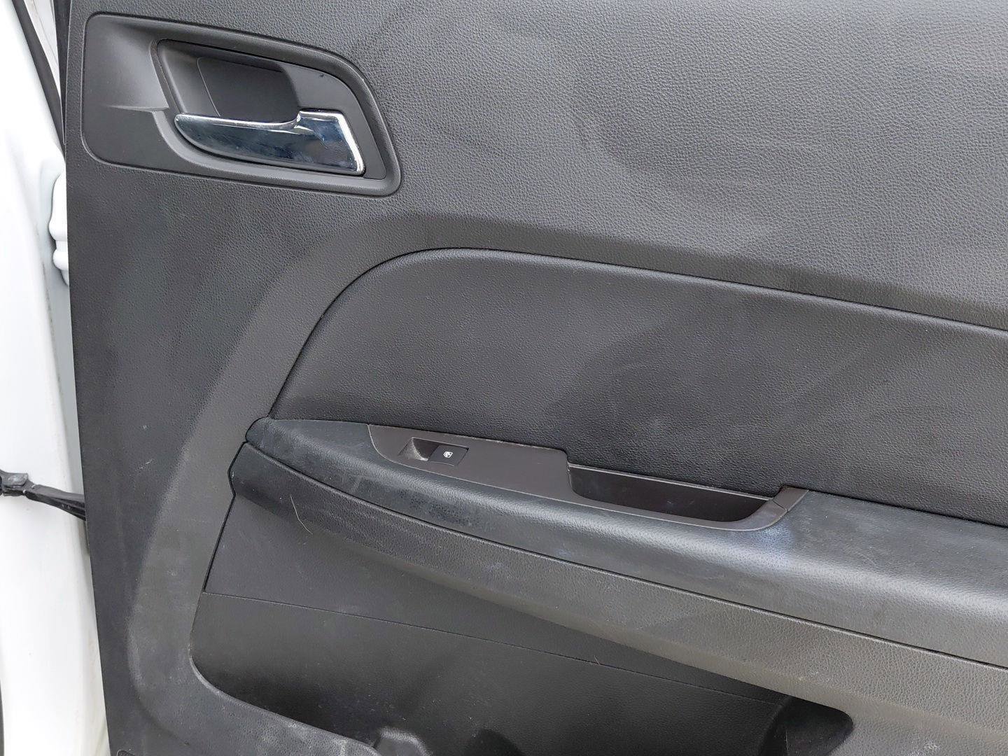 Used 2016 Chevrolet Equinox LT AWD/4WD image 16