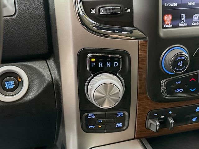 Used 2017 RAM 1500 Laramie w/ Convenience Group AWD/4WD image 18