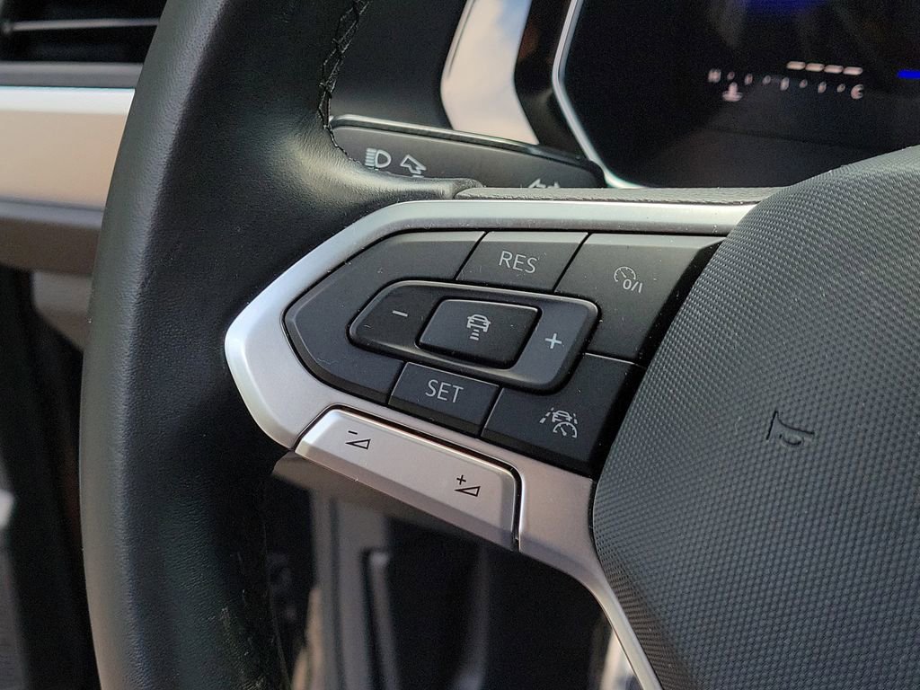 Used 2023 Volkswagen Jetta Sport image 27