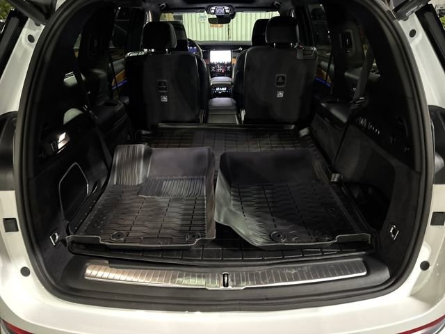 Used 2024 Jeep Grand Cherokee L Summit image 26