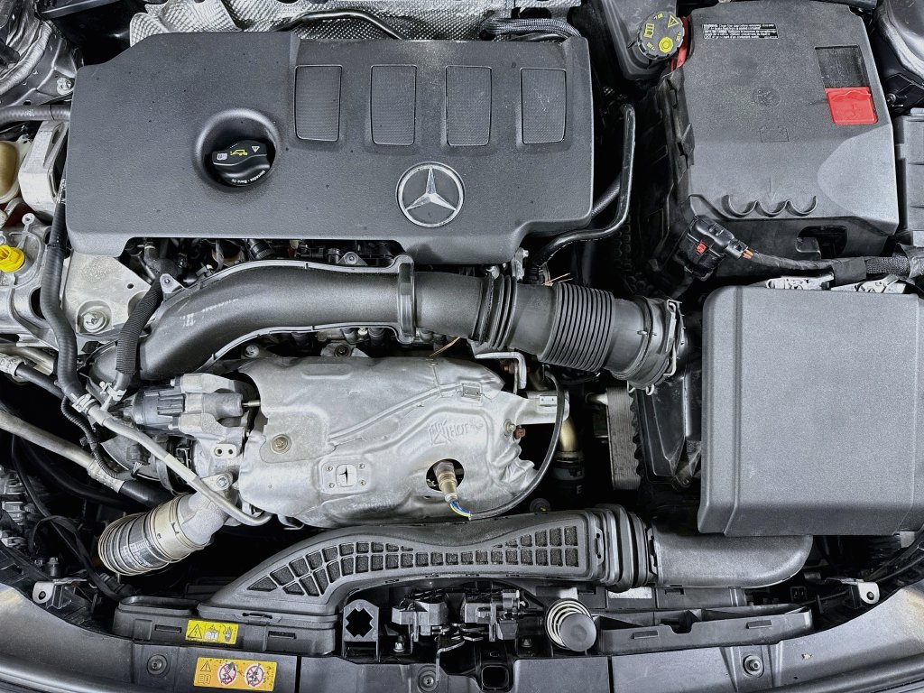 Used 2020 Mercedes-Benz CLA 250 image 36
