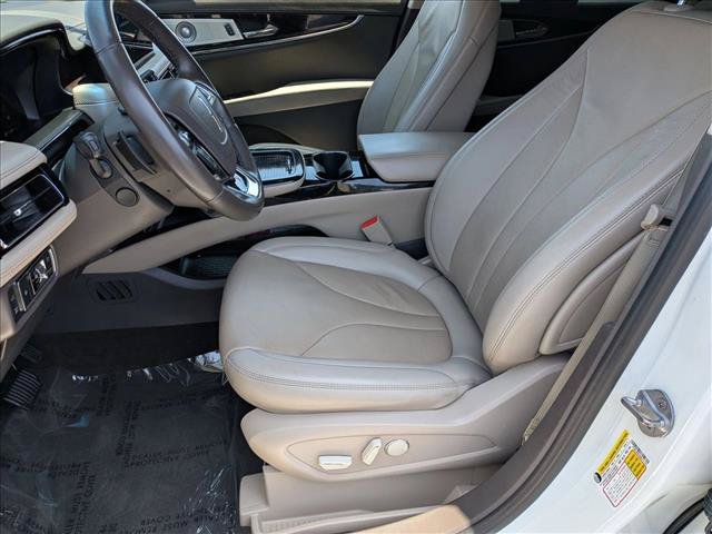 Used 2022 Lincoln Nautilus Reserve AWD/4WD image 17