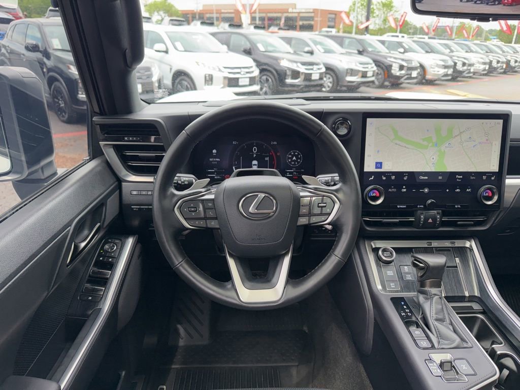 Used 2025 Lexus GX 550 w/ Cold Area Package AWD/4WD image 51