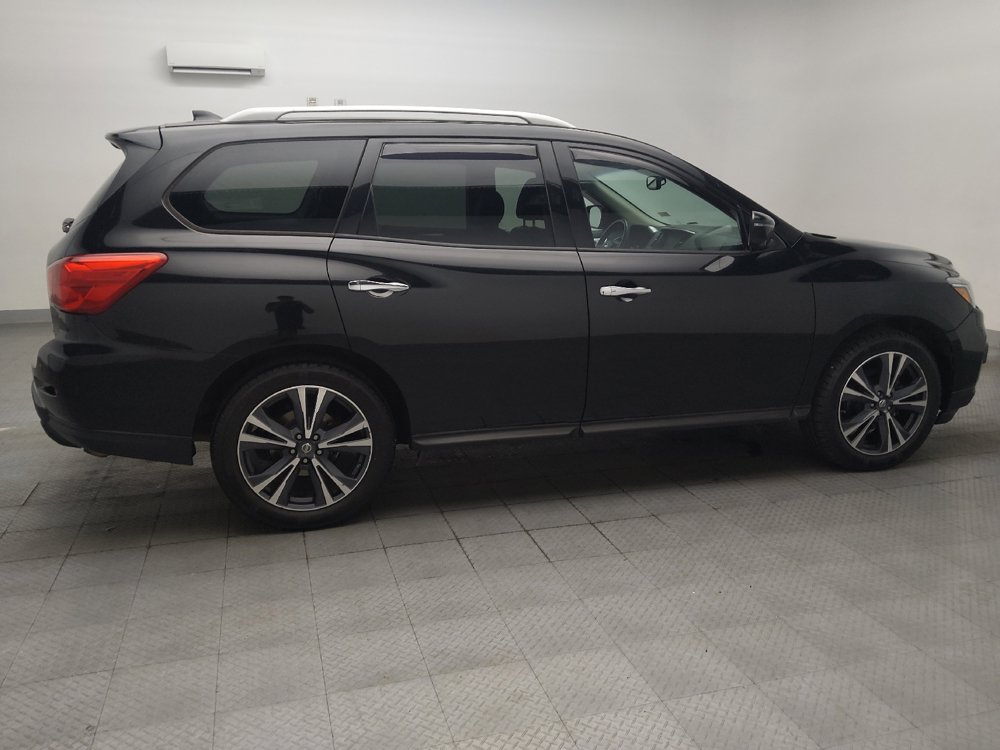 Used 2020 Nissan Pathfinder SL FWD image 10
