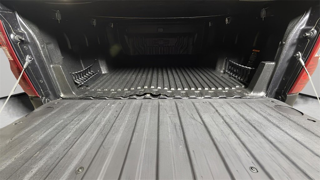 Certified 2023 Chevrolet Silverado 1500 Custom image 28