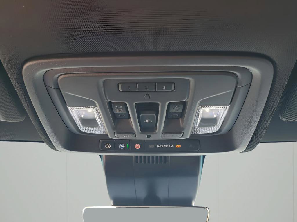 Used 2024 Chevrolet Silverado 2500 High Country w/ Technology Package image 43