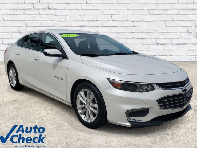 Used 2017 Chevrolet Malibu LT w/ Leather Package FWD image 5