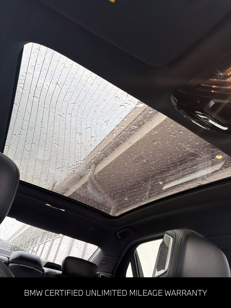 Certified 2024 BMW 760i xDrive w/ Executive Package image 47