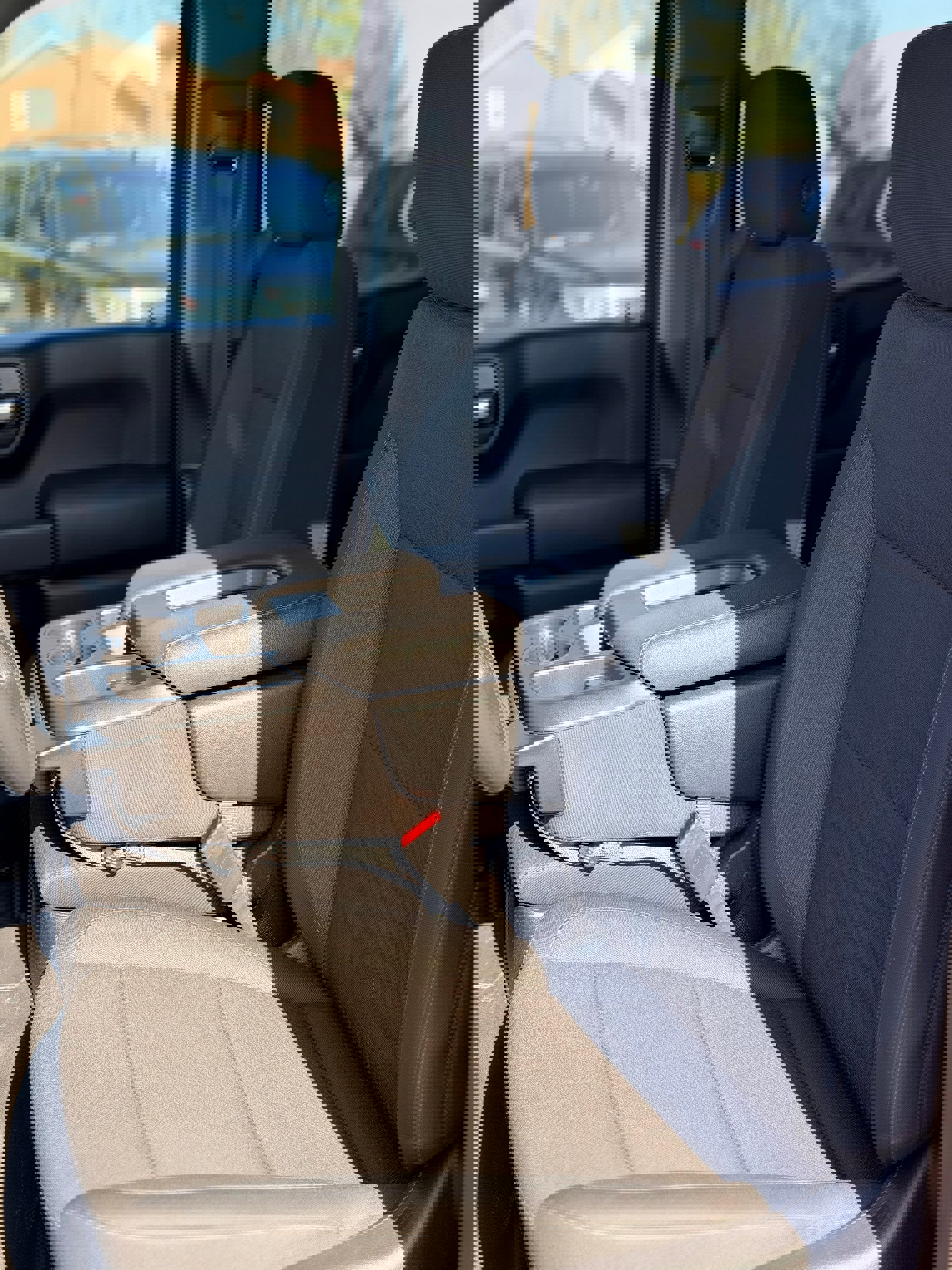 Used 2025 Chevrolet Silverado 1500 Custom image 11