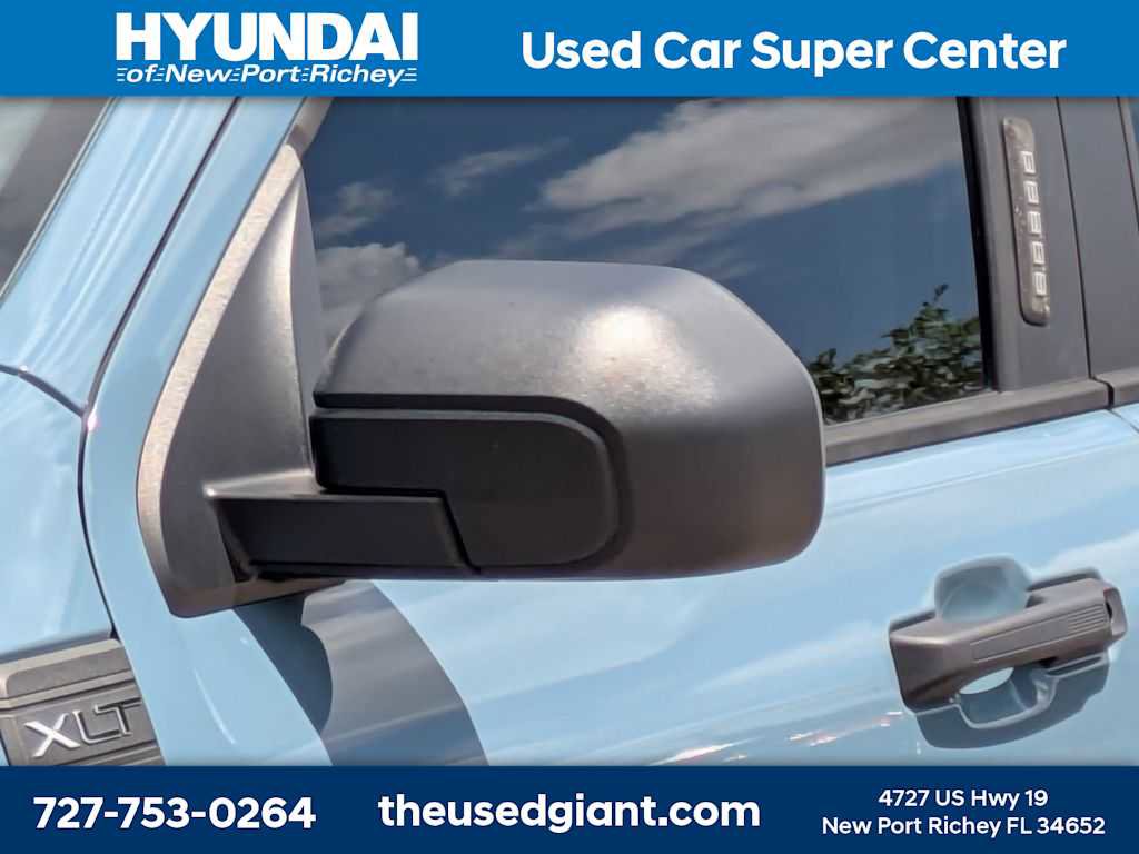 Used 2022 Ford Maverick XLT image 11