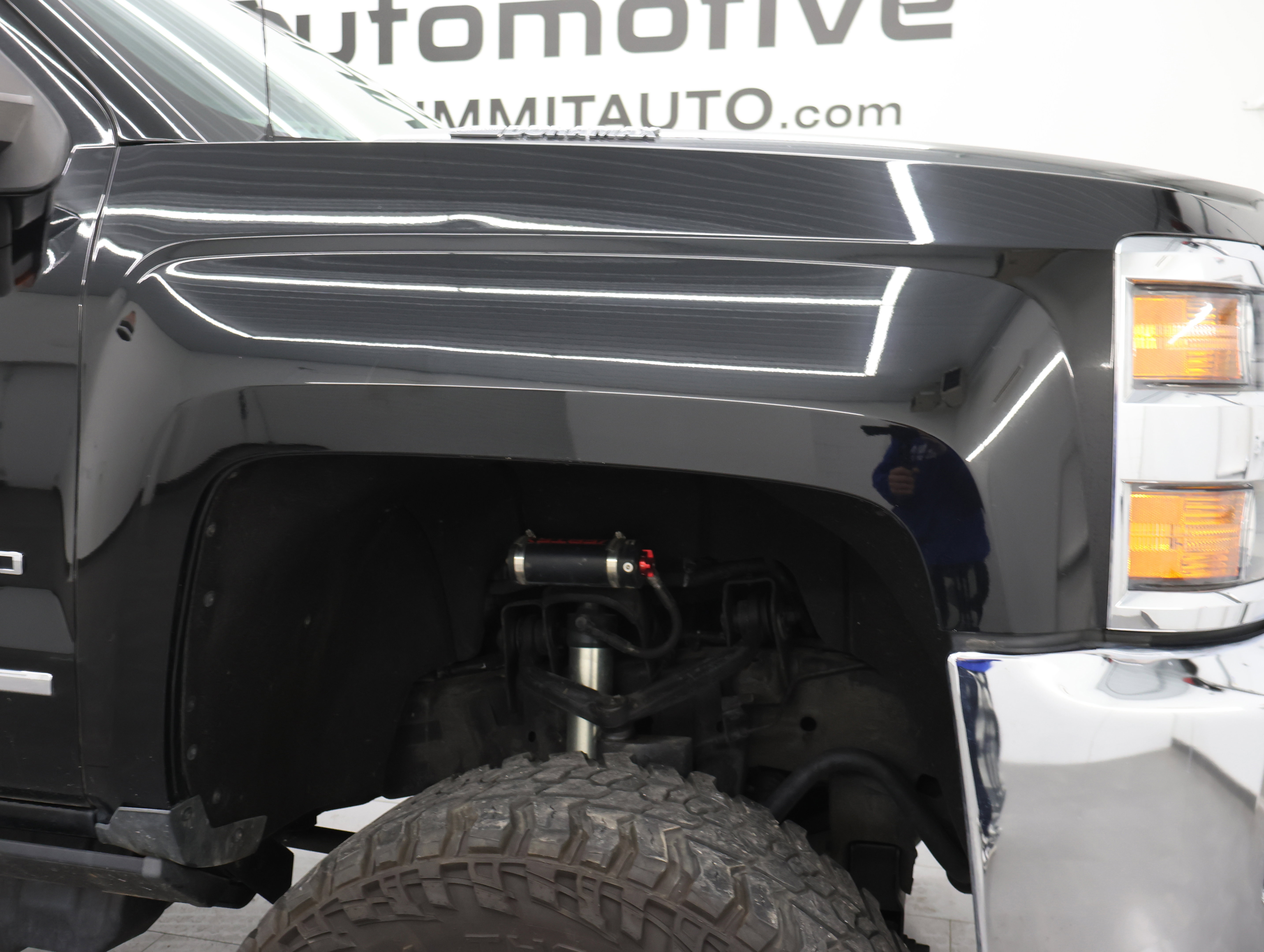 Used 2018 Chevrolet Silverado 2500 LTZ w/ Duramax Plus Package AWD/4WD image 22