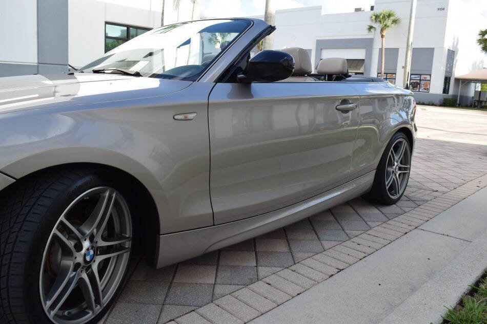 Used 2013 BMW 135is Convertible image 41