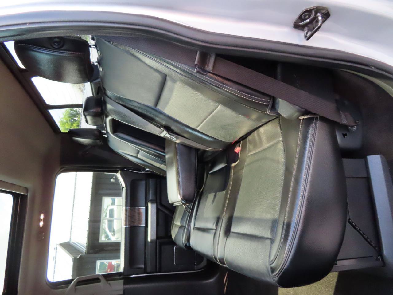 Used 2017 Ford F250 Lariat w/ Lariat Ultimate Package AWD/4WD image 47