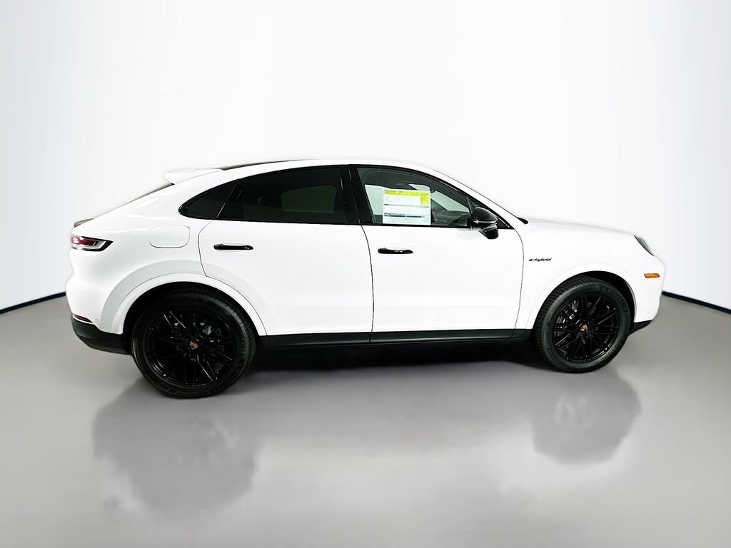 New 2026 Porsche Cayenne E-Hybrid Coupe AWD/4WD image 8
