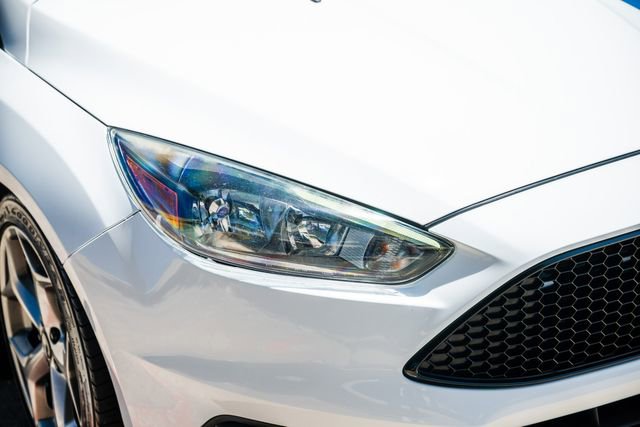 Used 2016 Ford Focus ST image 40