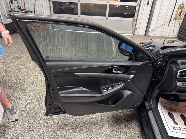 Used 2020 Nissan Maxima 3.5 SL w/ Floor Mat Group image 7
