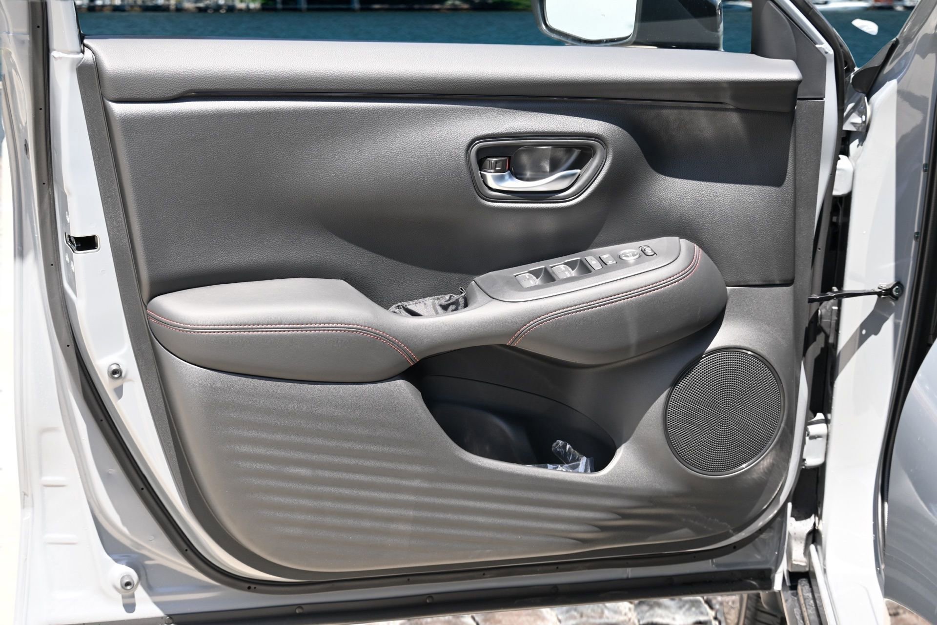 New 2026 Honda HR-V Sport image 32