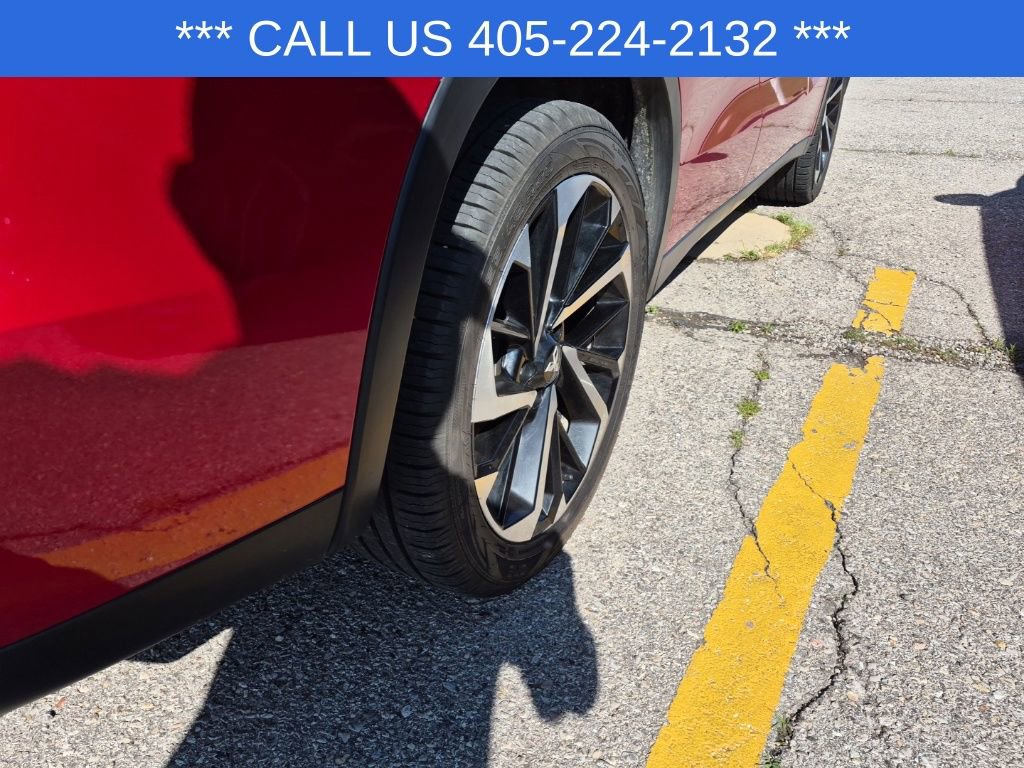 Used 2023 Mitsubishi Outlander SE AWD/4WD image 16