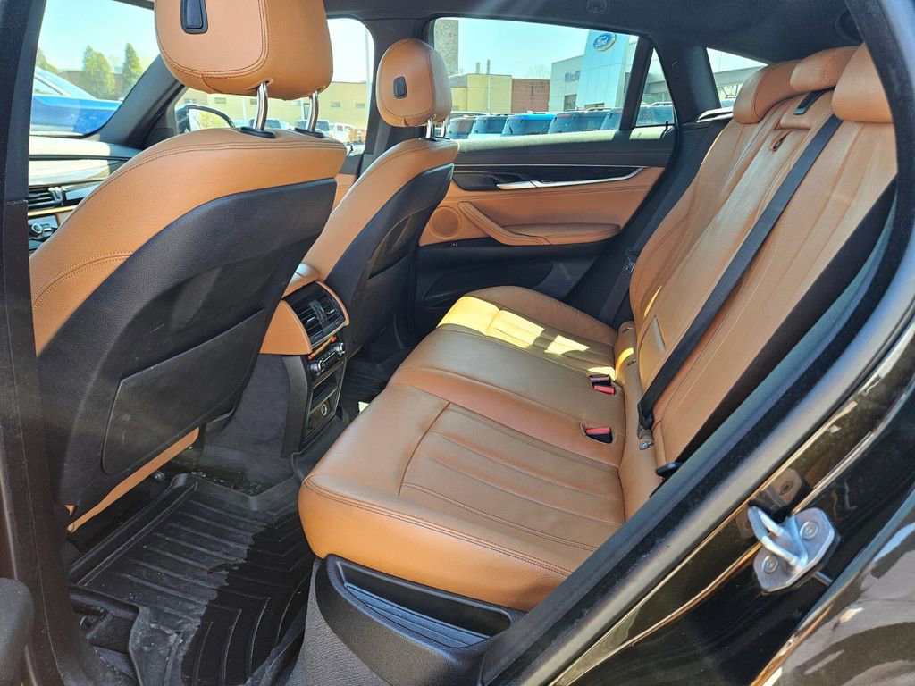 Used 2019 BMW X6 xDrive35i w/ Convenience Package AWD/4WD image 15