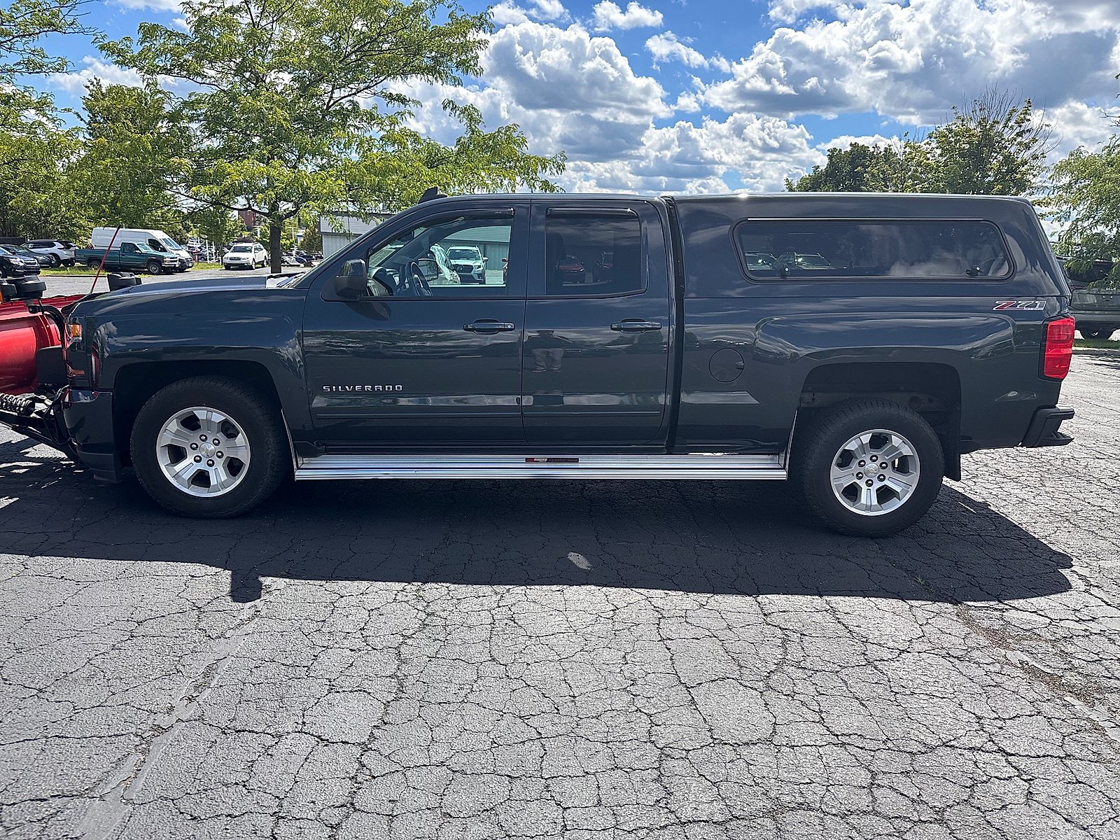 Used 2017 Chevrolet Silverado 1500 LT w/ All Star Edition AWD/4WD image 6