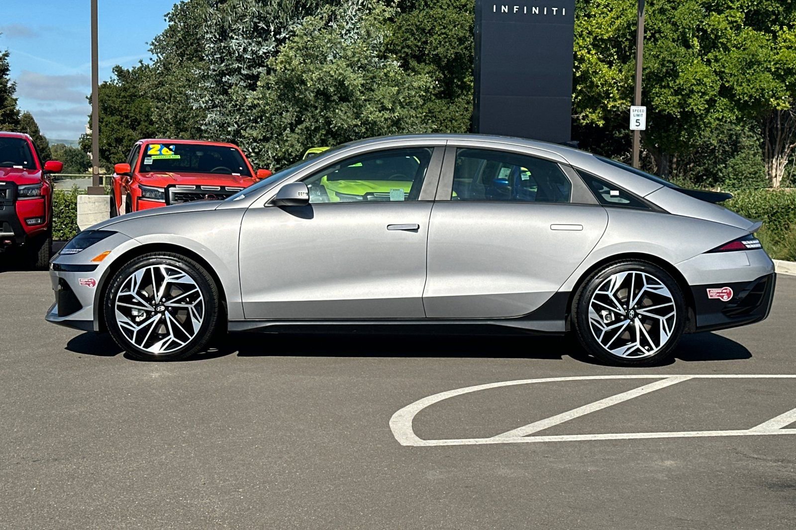 Used 2024 Hyundai Ioniq 6 SEL image 7