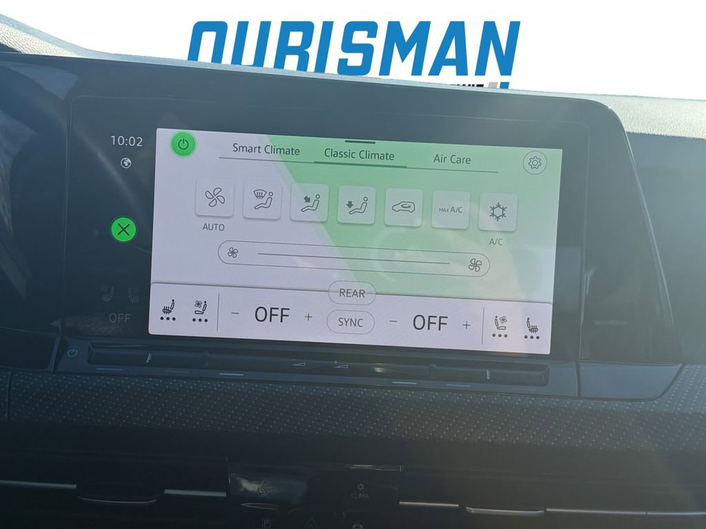 Used 2024 Volkswagen Golf R image 22