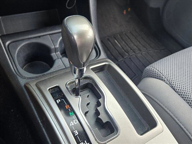 Used 2014 Toyota Tacoma PreRunner w/ TRD Sport Package image 9