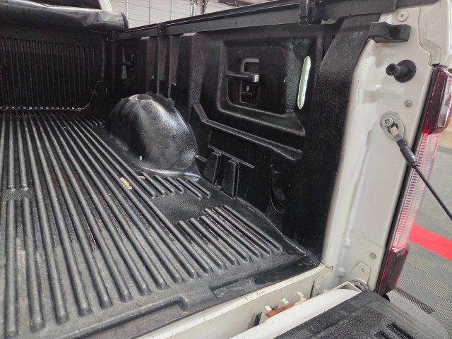 Used 2017 Ford F250 King Ranch w/ FX4 Off-Road Package AWD/4WD image 33