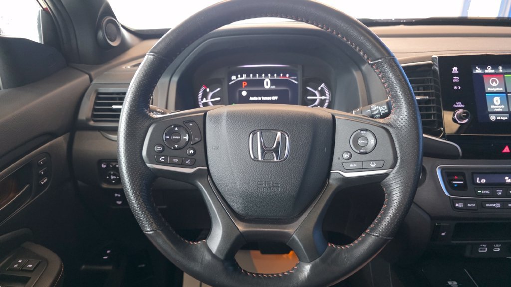 Used 2025 Honda Passport TrailSport image 25
