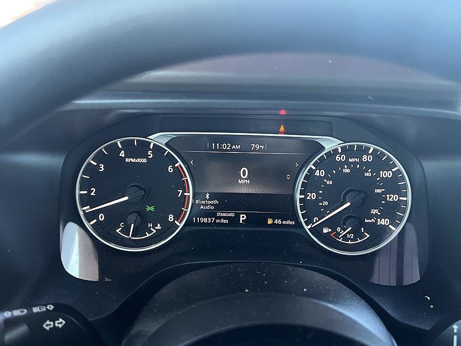 Used 2022 Nissan Rogue SV FWD image 23