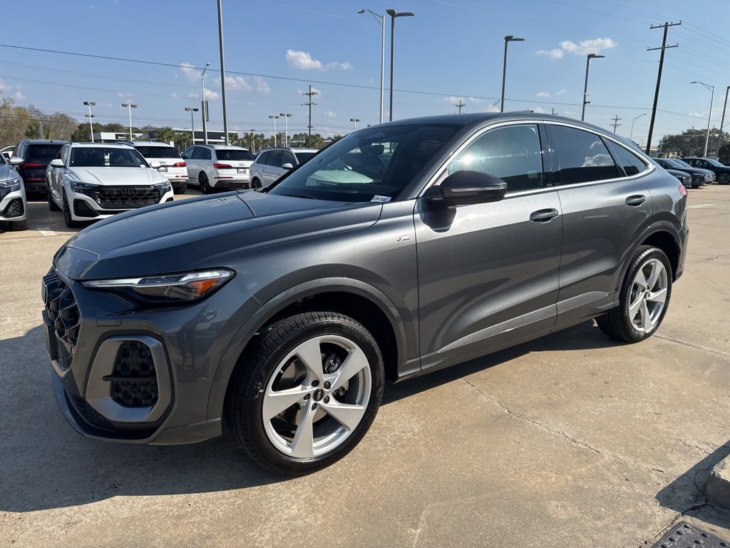 Used 2025 Audi Q5 Premium Plus w/ Premium Plus image 5