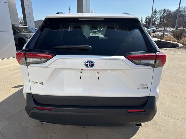 Used 2024 Toyota RAV4 XLE image 6
