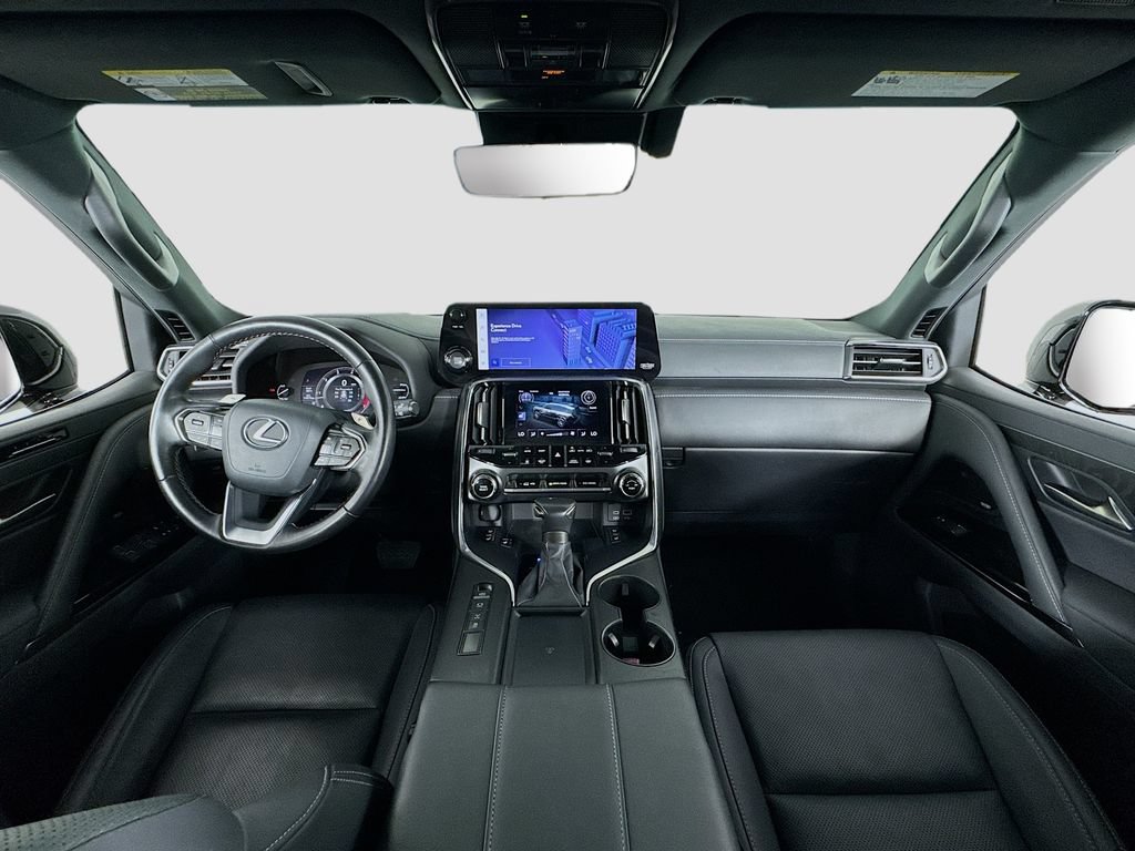 Used 2024 Lexus LX 600 4WD w/ Interior Upgrade Package image 15