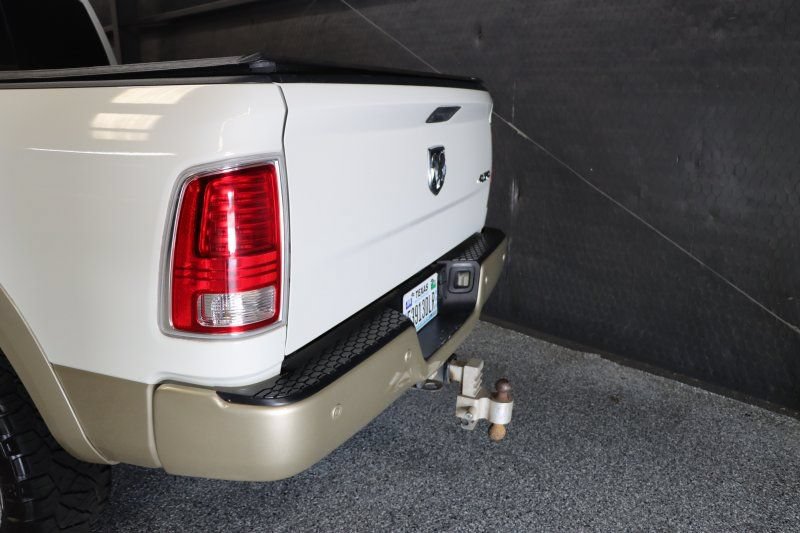 Used 2016 RAM 2500 Longhorn AWD/4WD image 11