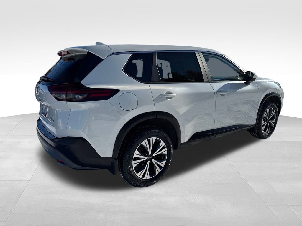 Used 2023 Nissan Rogue SV image 6