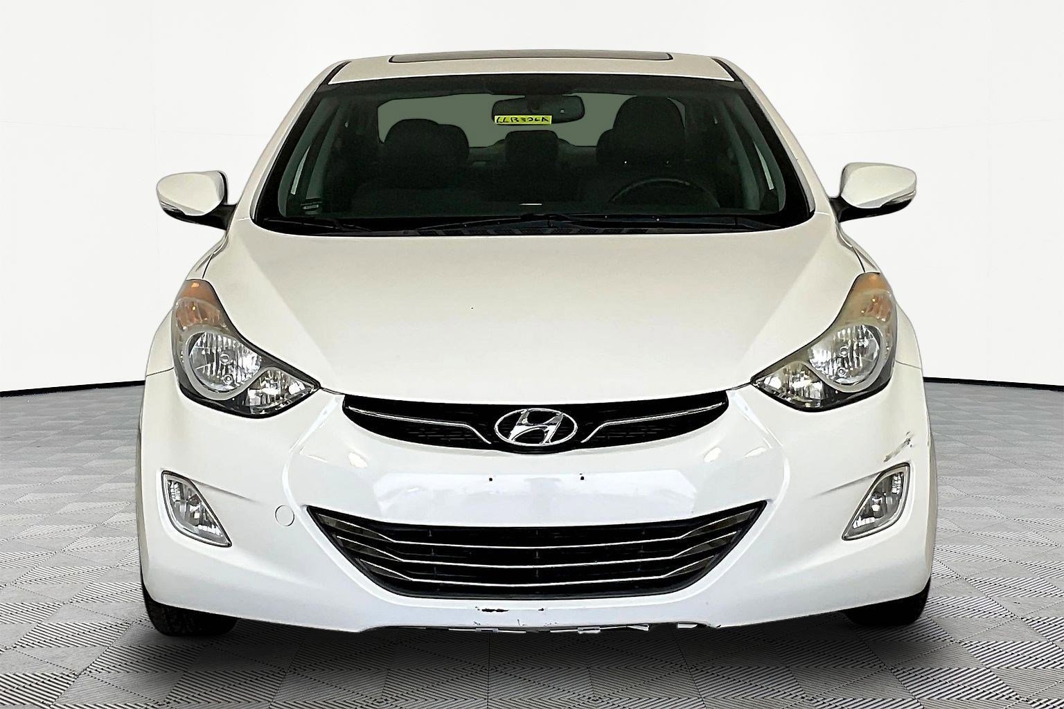 Used 2013 Hyundai Elantra Limited FWD image 2