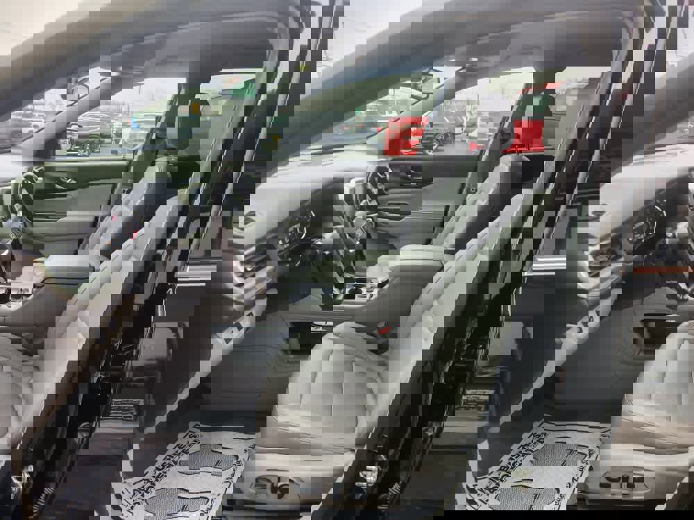 Used 2023 GMC Acadia SLT image 22