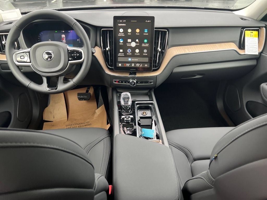 New 2026 Volvo XC60 B5 Plus w/ Protection Package Premier AWD/4WD image 24