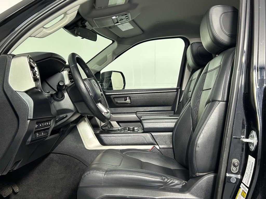 Used 2022 Toyota Tundra SR5 AWD/4WD image 30