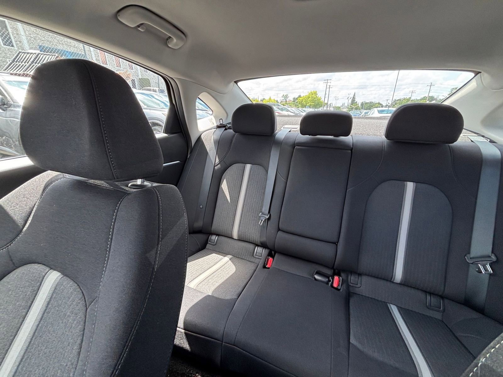Used 2025 Hyundai Sonata SEL FWD image 39