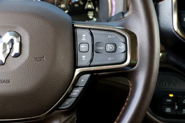 Used 2025 RAM 2500 Limited AWD/4WD image 15