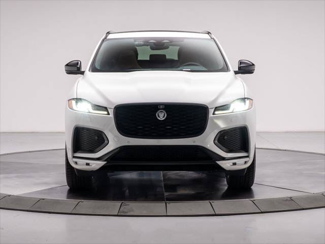 New 2026 Jaguar F-PACE R-Dynamic S AWD/4WD image 8