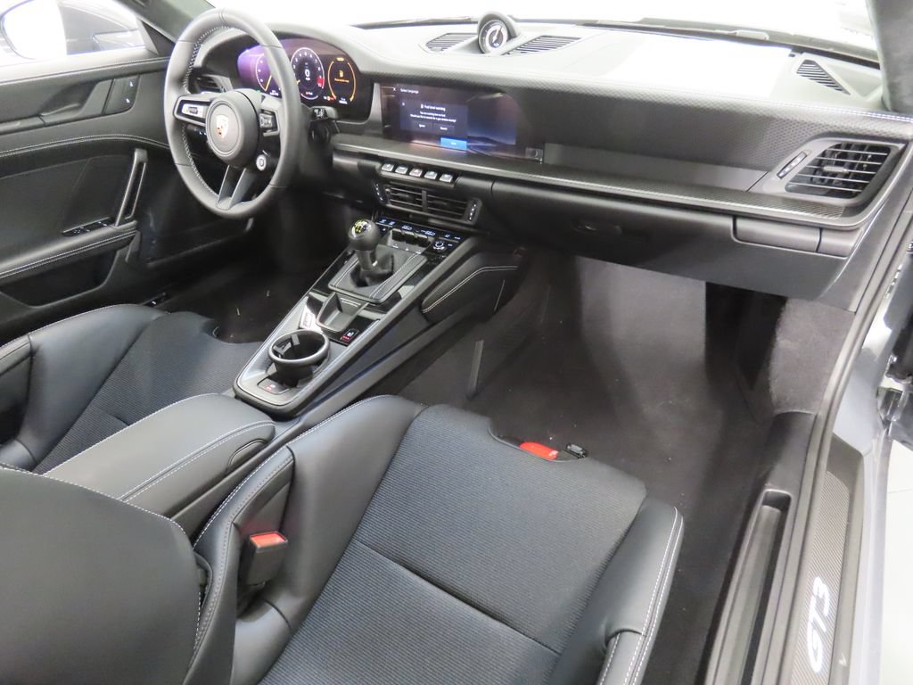 Certified 2026 Porsche 911 GT3 RWD image 47
