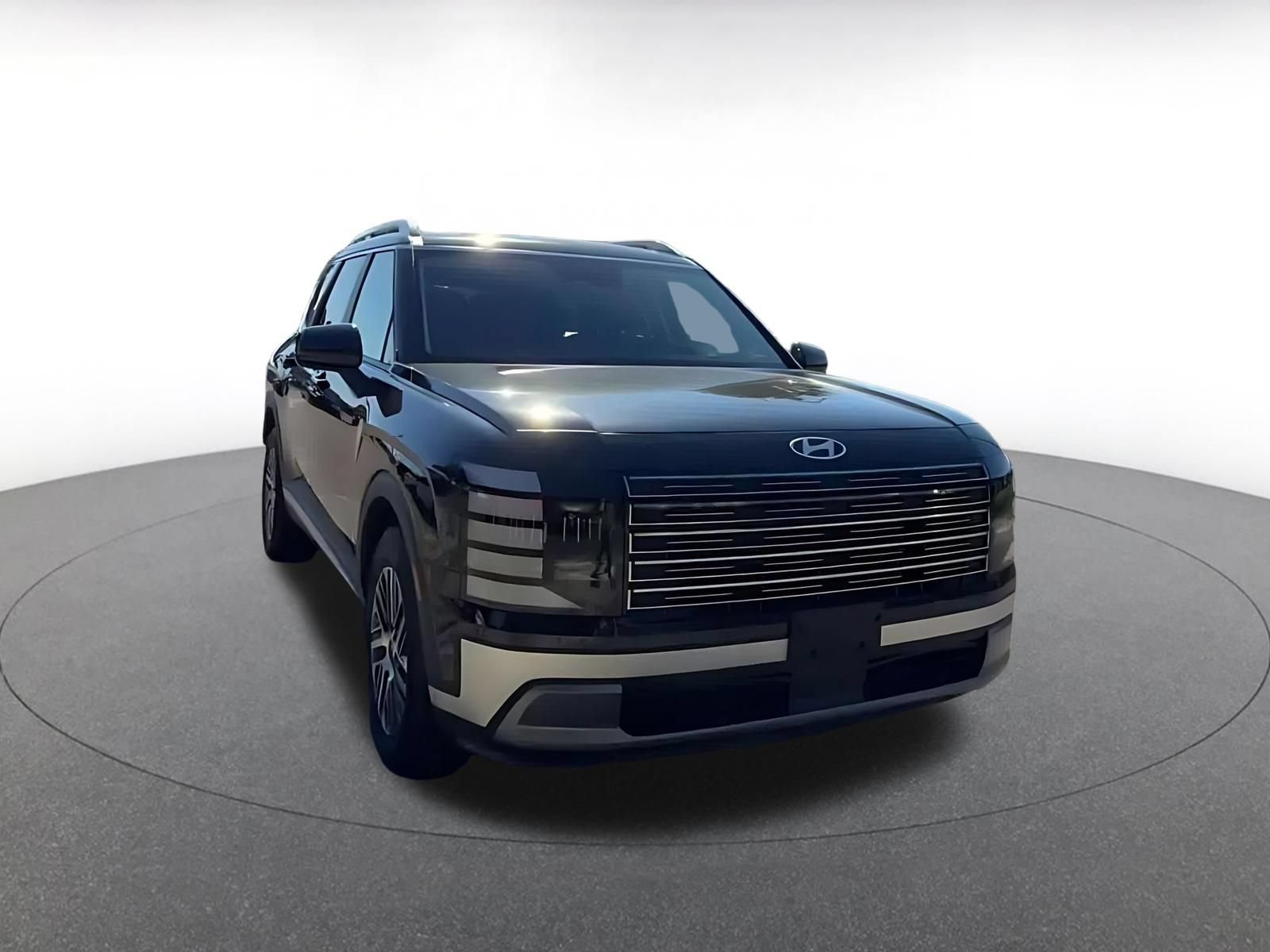 Used 2026 Hyundai Palisade SEL FWD image 3